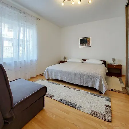 Ljubica Apartment Selce