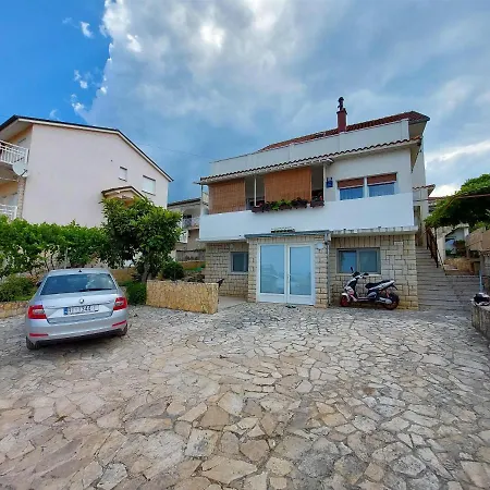 Apartment Ljubica