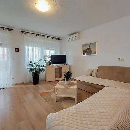 Apartman Ljubica *